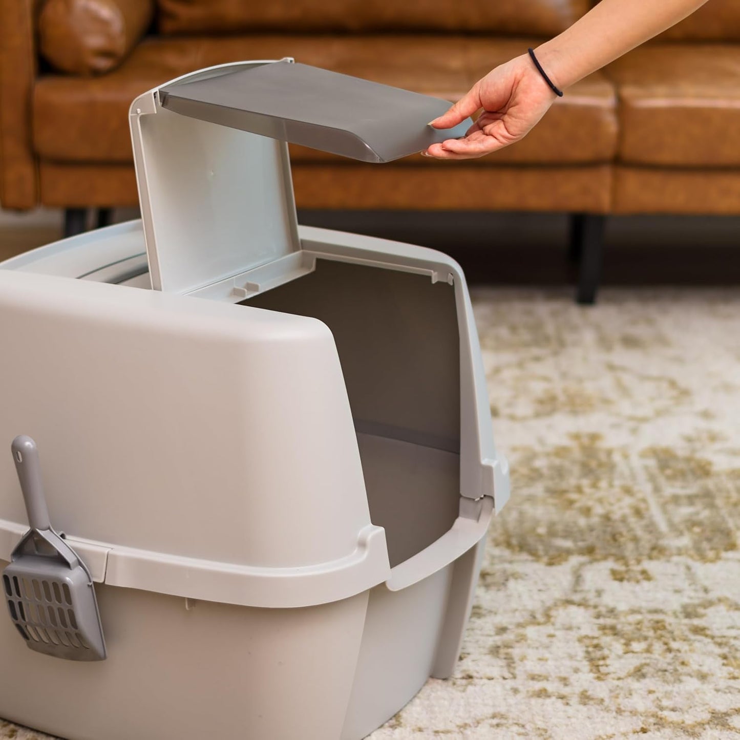 USA Jumbo Enclosed Cat Litter Box with Front Door Flap and Scoop, Covered Kitty Litter Box with Handle and Buckles for Portability and Privacy, Gray