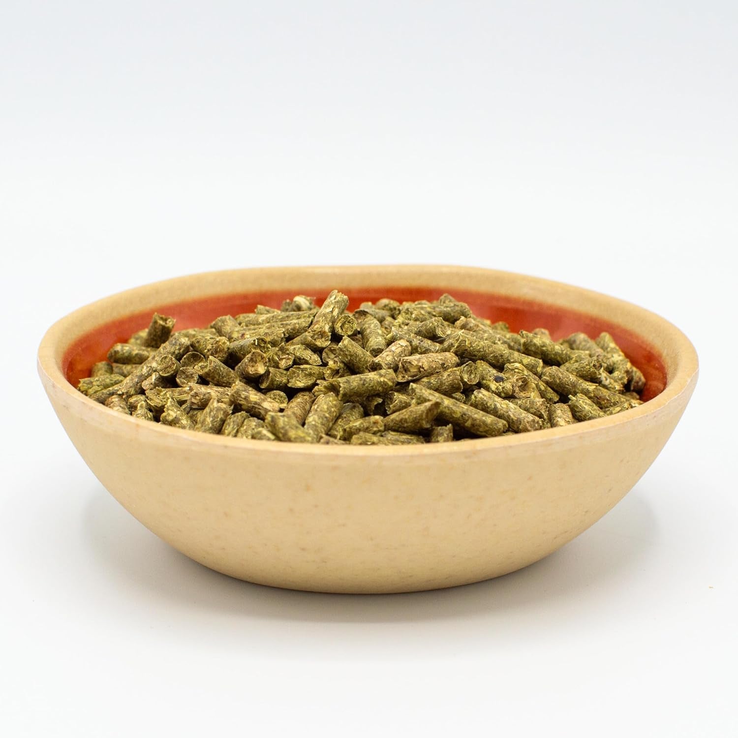 Essentials Guinea Pig Food, Adult Guinea Pig, Made with  Timothy Hay, Pet Food Pellets with Vitamin C, Small Animal Pet Products, Made in USA, High Fiber, 5 Lb. Bag