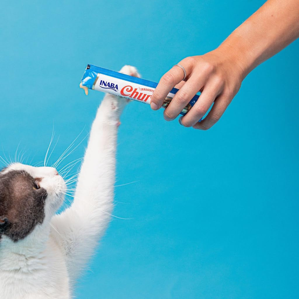 Churu Cat Treats, Grain-Free, Lickable, Squeezable Creamy Purée Cat Treat/Topper with Vitamin E & Taurine, 0.5 Ounces Each Tube, 50 Tubes, Chicken Variety