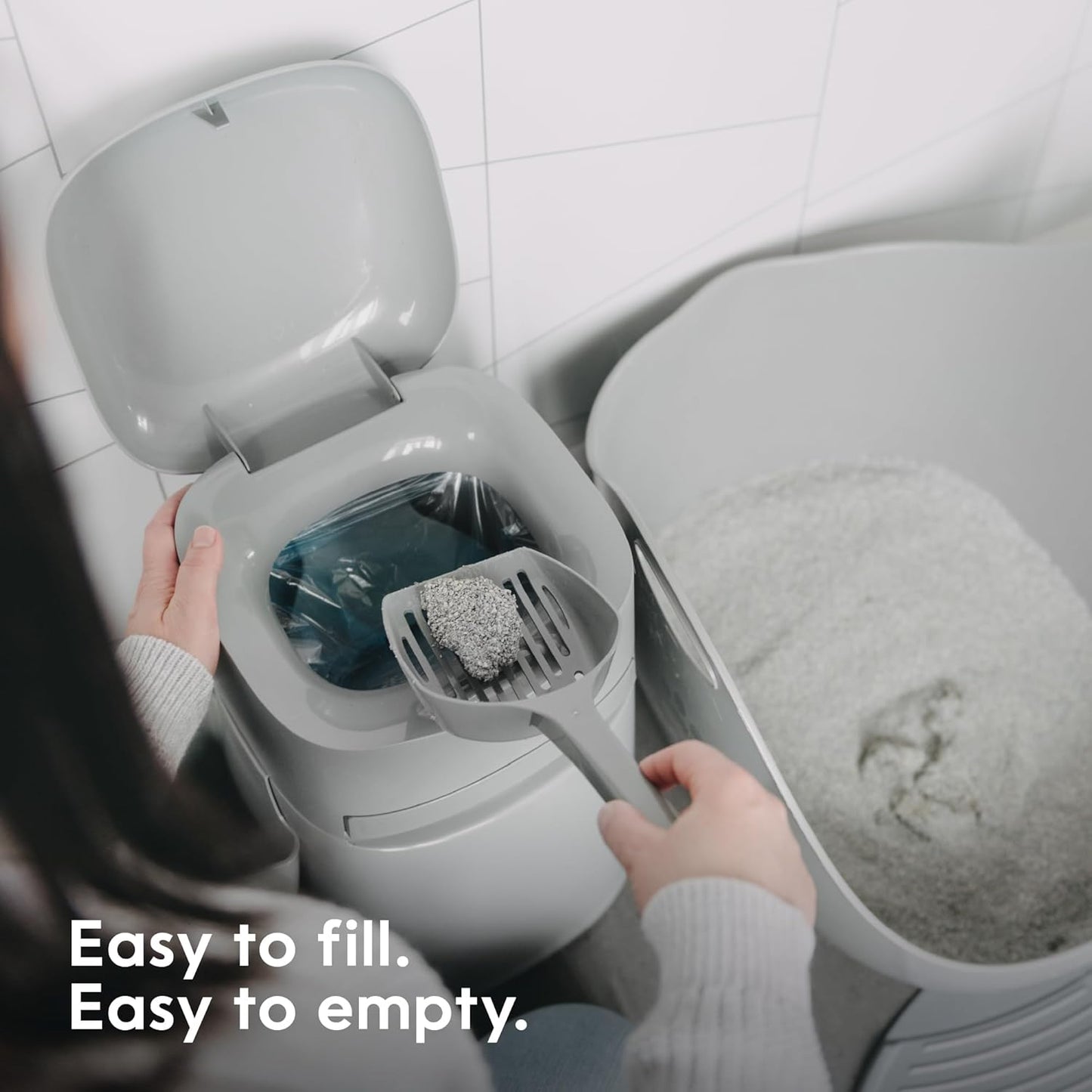 Easy Roll Pail | Cat Litter Box Waste Disposal System for Odor Control | Includes 1 Roll of 24 Easy Tear-Off Bags