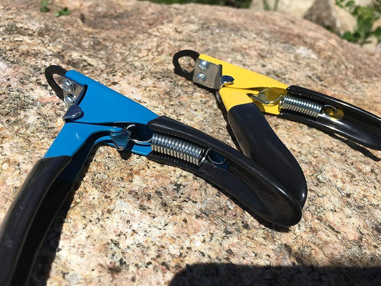 Deluxe Dog Nail Clippers, Original Pet Nail Trimmer, Made in USA, Large, Yellow